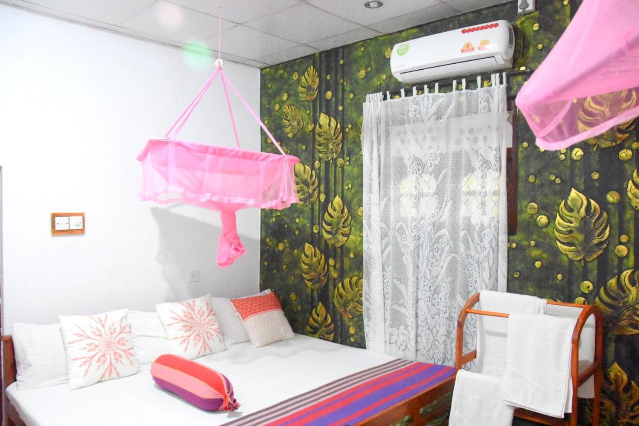 S P City Resort Anuradhapura Exterior foto