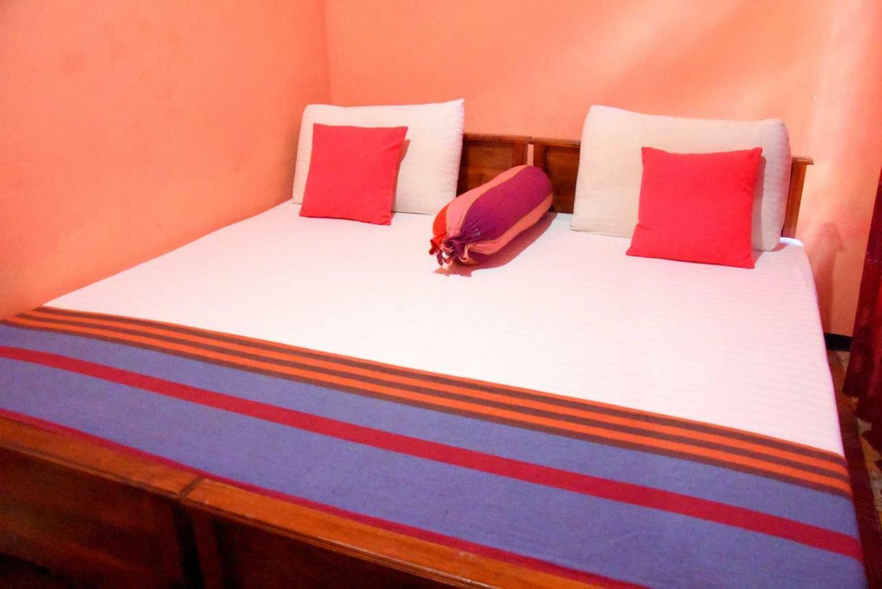 S P City Resort Anuradhapura Exterior foto